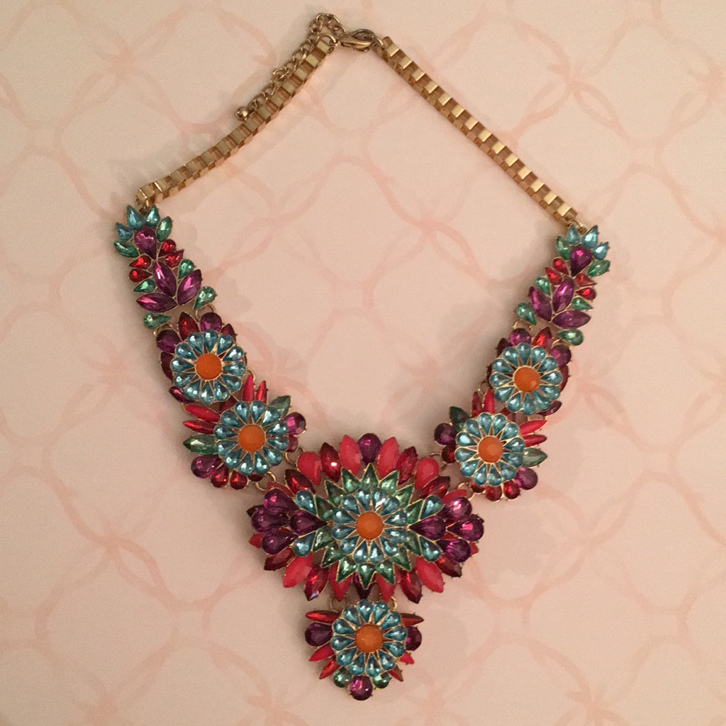 Jewel Statement Necklace 10$